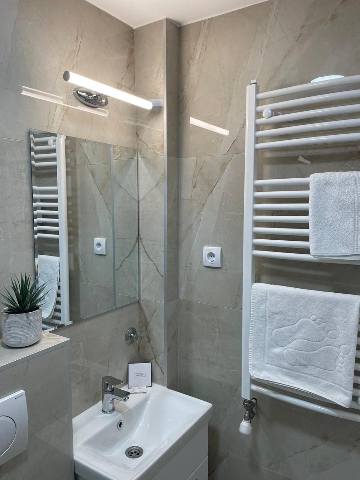 Galaxy Apartments 贝尔格莱德 外观 照片